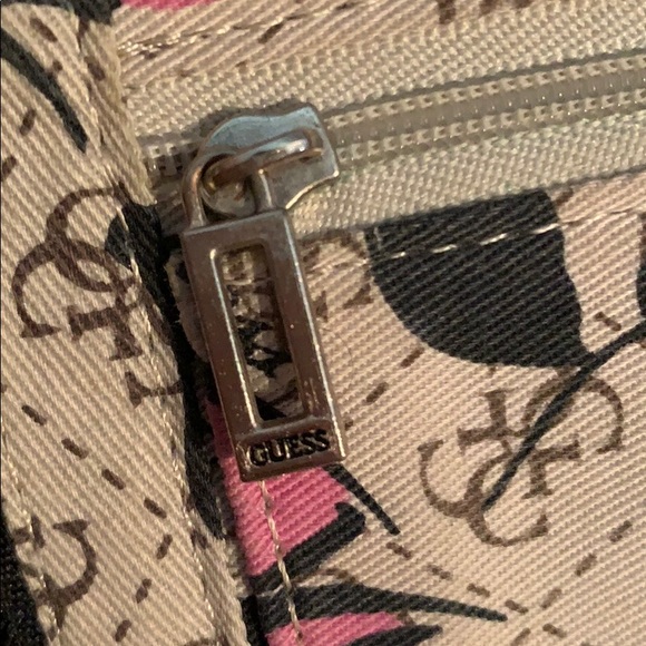 Guess black zip mini wristlet wallet with ID slot - Picture 7 of 10